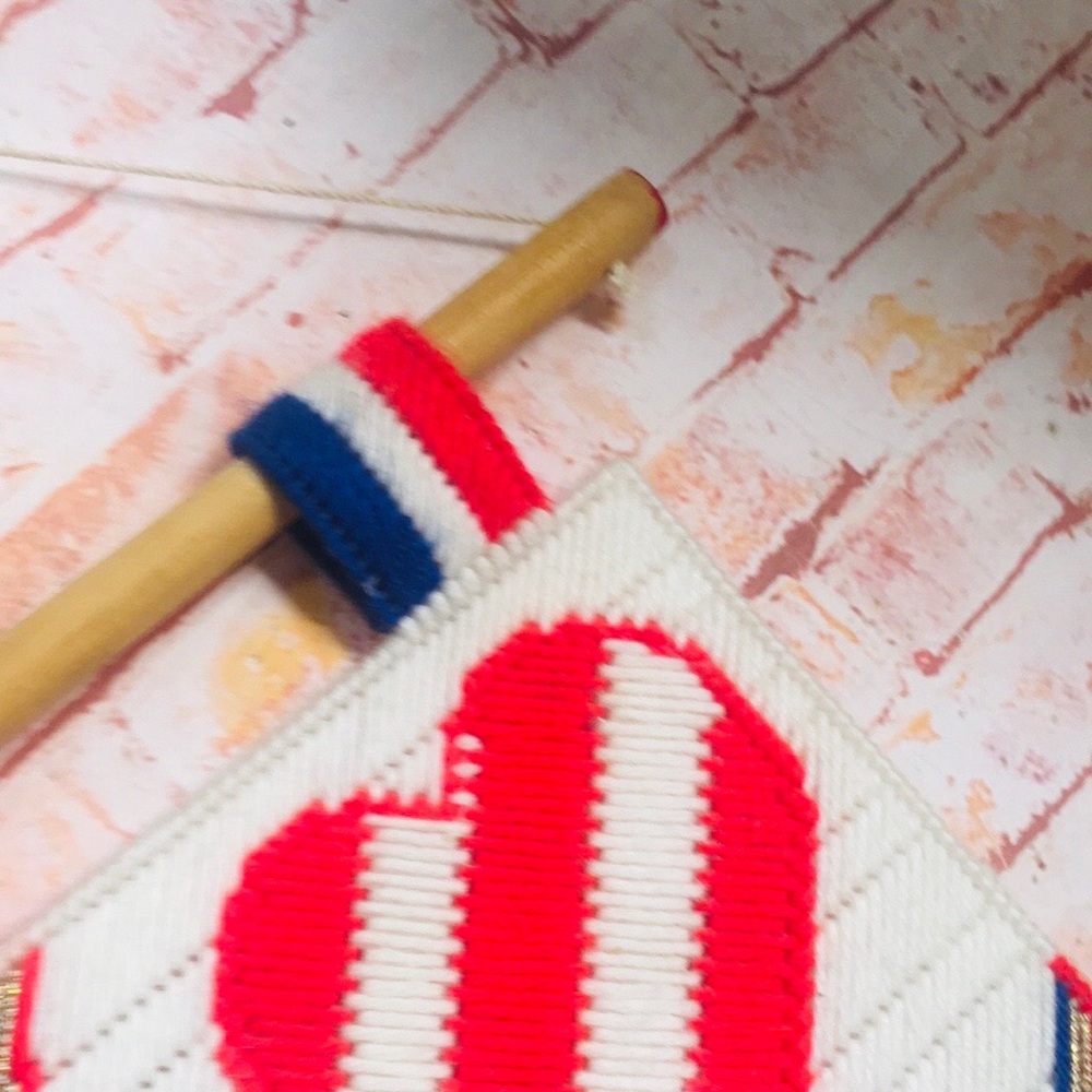 Vintage Handmade Patriotic Heart American Flag Needlepoint Wall Hanging - Picture 6 of 8